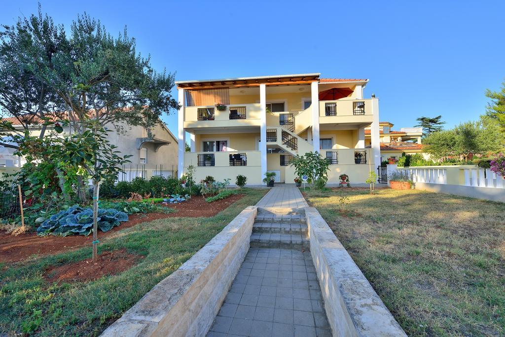 Apartment Mia Бибинє Номер фото